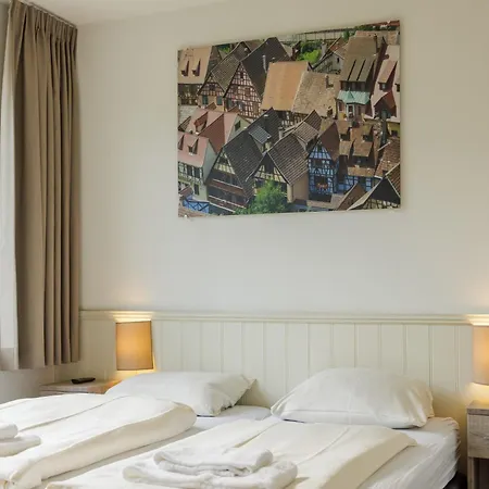 Elegant Near The River Moselle *